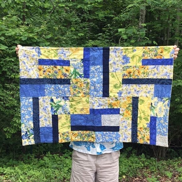 NWT Hand Crafted Blue & Yellow Quilt - Picture 1 of 14